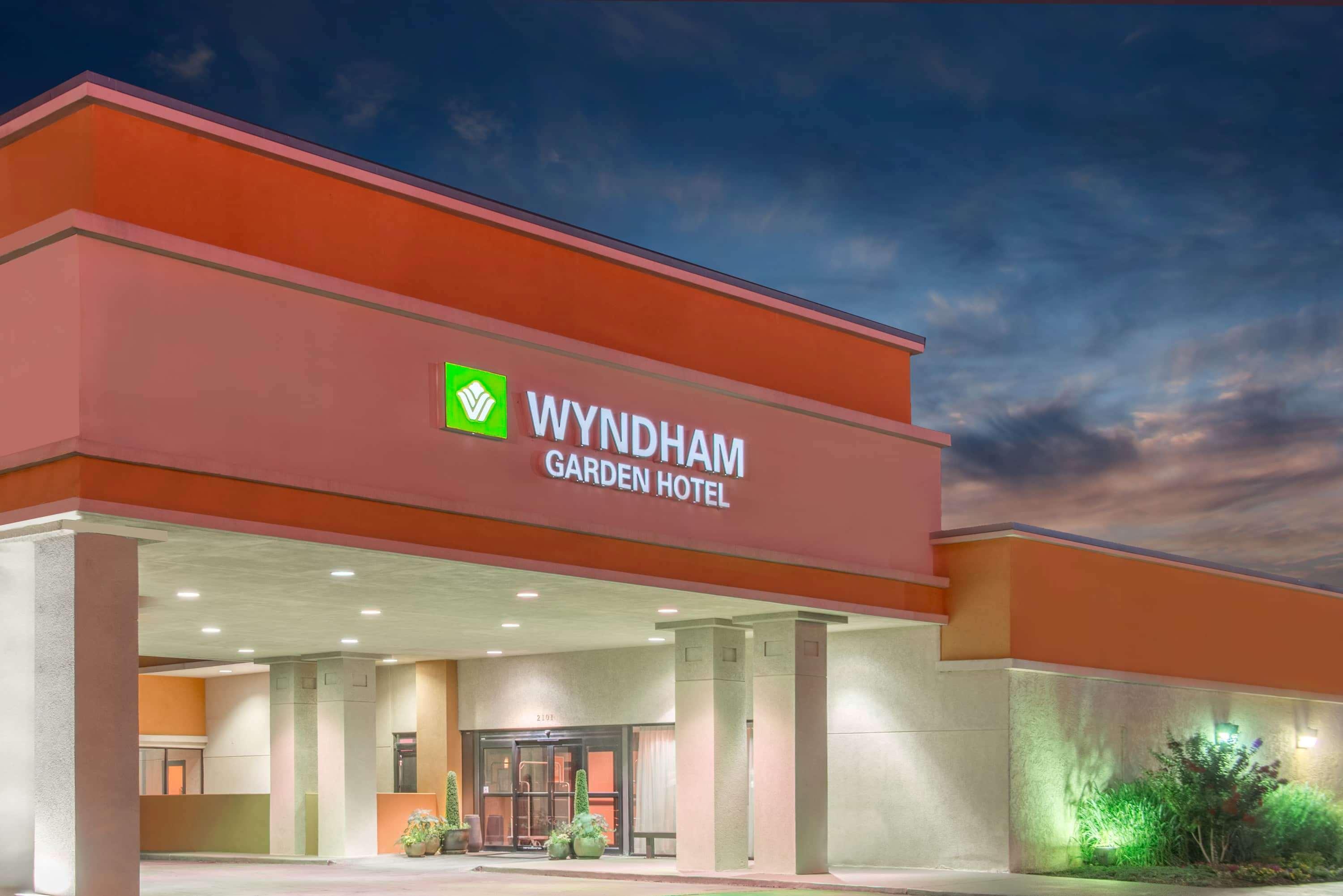 Wyndham Garden Oklahoma City Resort & Conference Hotel Near Airport, Fairgrounds Paycom & I40 Exteriör bild